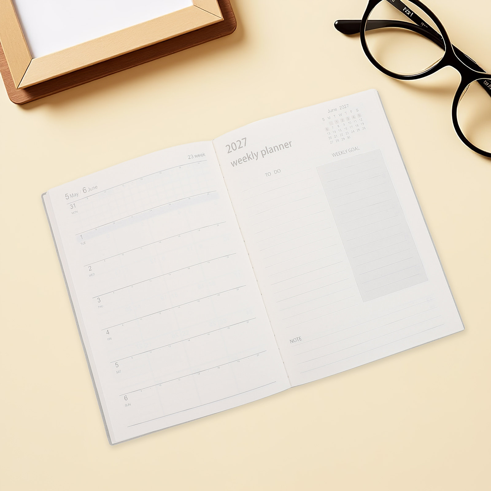 Spiral Bound Grid Notebook A5 - Profesjonalny planer A5 na 2027 rok,